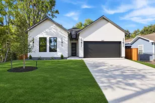 817 Brooks Ave, Dallas, TX 75208 - Photo 1