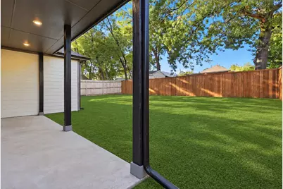 817 Brooks Avenue, Dallas, TX 75208 - Photo 24