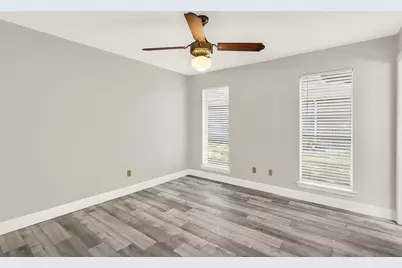 1005 Nottingham Drive, Carrollton, TX 75007 - Photo 36