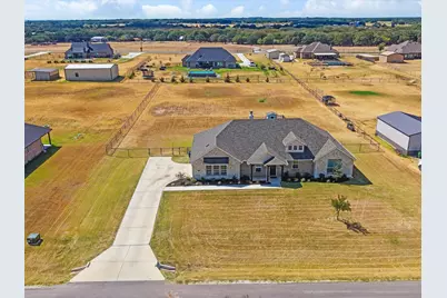 142 Lonicera Lane, Paradise, TX 76073 - Photo 32