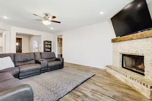 142 Lonicera Ln, Paradise, TX 76073 - Photo 18