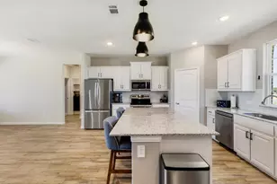142 Lonicera Ln, Paradise, TX 76073 - Photo 8