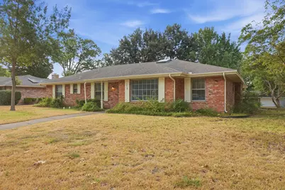 316 Ray Avenue, DeSoto, TX 75115 - Photo 2