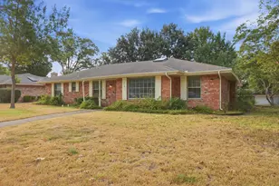316 Ray Ave, DeSoto, TX 75115 - Photo 2
