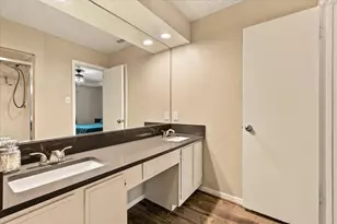 2840 Southridge Dr, Grapevine, TX 76051 - Photo 22