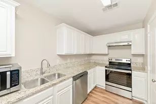312 Ezekial Ave, Dallas, TX 75217 - Photo 4