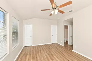 312 Ezekial Ave, Dallas, TX 75217 - Photo 10