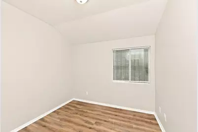 312 Ezekial Avenue, Dallas, TX 75217 - Photo 12