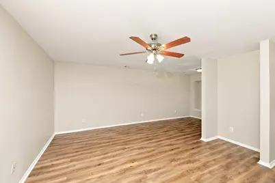 312 Ezekial Avenue, Dallas, TX 75217 - Photo 8