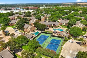 1901 Cloisters Dr, Arlington, TX 76011 - Photo 22