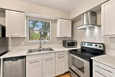 [Address not provided], Arlington, TX 76011 - Photo 10