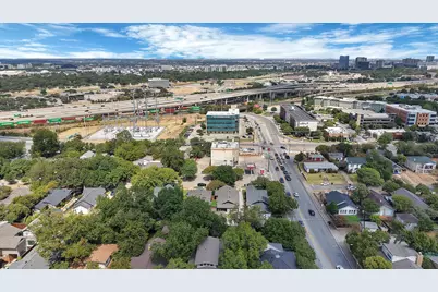 2305 W Rosedale Street S, Fort Worth, TX 76110 - Photo 30