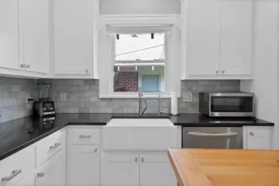 2305 W Rosedale Street S, Fort Worth, TX 76110 - Photo 14