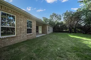 24006 Oak Shadow Dr, Whitney, TX 76692 - Photo 8
