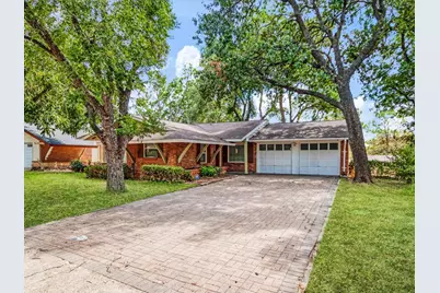 2222 Woodoak Drive, Irving, TX 75060 - Photo 2