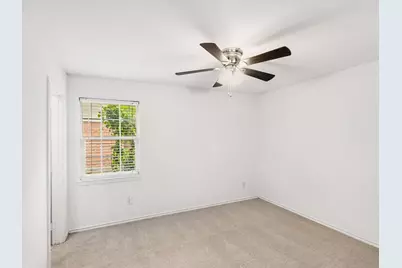2222 Woodoak Drive, Irving, TX 75060 - Photo 18