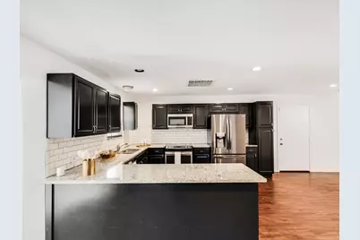 2222 Woodoak Drive, Irving, TX 75060 - Photo 12
