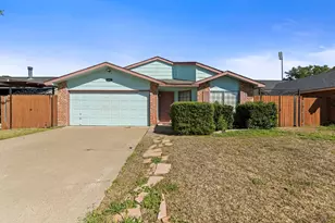 1322 Clark Trail, Grand Prairie, TX 75052 - Photo 6