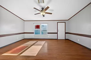 315 Glenwood St, Gainesville, TX 76240 - Photo 6