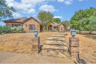 1865 Austin Hines Drive, China Spring, TX 76633 - Photo 2