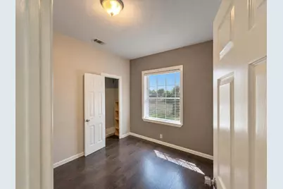 912 W Belt Line Road, Cedar Hill, TX 75104 - Photo 6