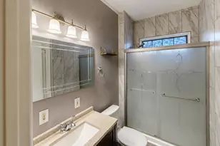912 W Belt Line Rd, Cedar Hill, TX 75104 - Photo 4