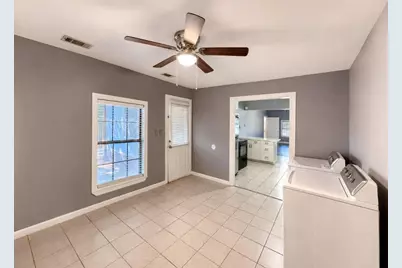 912 W Belt Line Road, Cedar Hill, TX 75104 - Photo 16