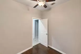 912 W Belt Line Rd, Cedar Hill, TX 75104 - Photo 10