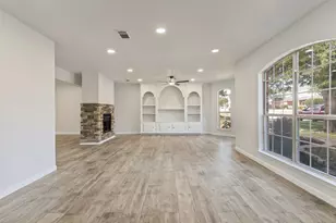 2107 Meadowview Dr, Corinth, TX 76210 - Photo 2