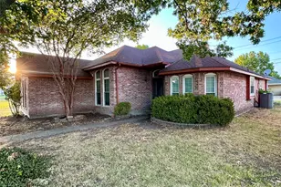 1309 London Dr, Wylie, TX 75098 - Photo 2