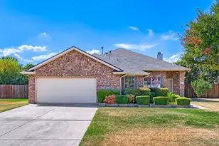 2851 Cobblestone Dr, Rockwall, TX 75087 - Photo 1