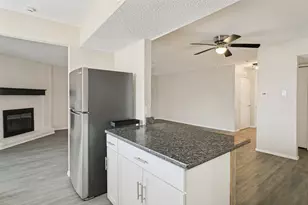 1210 Brook Hill Ln, Arlington, TX 76014 - Photo 10