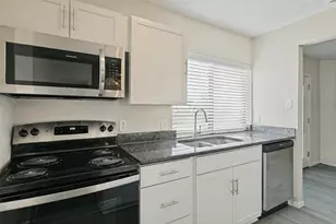 1210 Brook Hill Ln, Arlington, TX 76014 - Photo 12