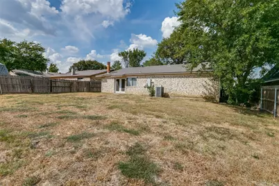 1210 Brook Hill Lane, Arlington, TX 76014 - Photo 22