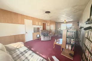 2121 Kingsdale Dr, Fort Worth, TX 76119 - Photo 6