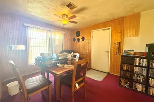 2121 Kingsdale Dr, Fort Worth, TX 76119 - Photo 8