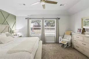 913 Freesia Dr, Little Elm, TX 75068 - Photo 6
