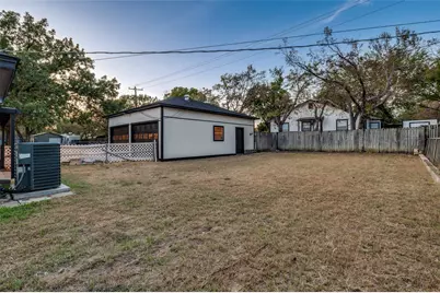 514 Chickapoo Trace, Grand Prairie, TX 75051 - Photo 24