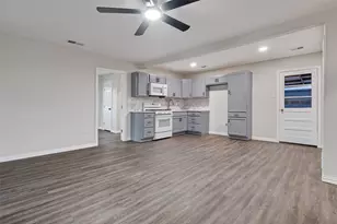 514 Chickapoo Trce, Grand Prairie, TX 75051 - Photo 14