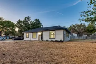 514 Chickapoo Trce, Grand Prairie, TX 75051 - Photo 2