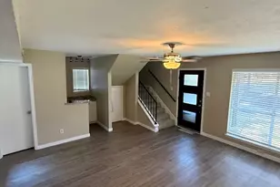5602 Marina Dr, Garland, TX 75043 - Photo 2