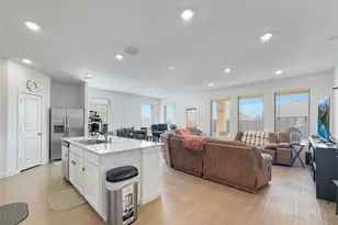 1300 Rockwell Dr, Little Elm, TX 75068 - Photo 6