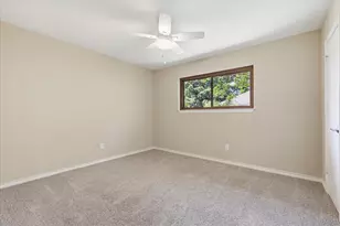 541 Briarglen Dr, Coppell, TX 75019 - Photo 32
