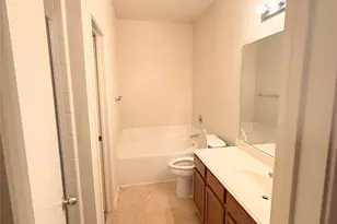 2835 Bronco Dr, Dallas, TX 75237 - Photo 8