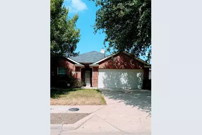 2835 Bronco Drive, Dallas, TX 75237 - Photo 2