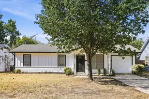 549 Lorna St, Burleson, TX 76028 - Photo 1