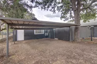 2625 Canton Dr, Fort Worth, TX 76112 - Photo 24
