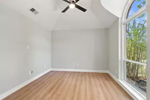 1316 Royal Palm Ln, Carrollton, TX 75007 - Photo 32
