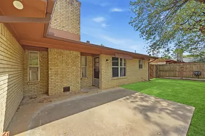 2403 Caprice Avenue, Denison, TX 75020 - Photo 32