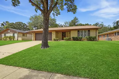 2403 Caprice Avenue, Denison, TX 75020 - Photo 4